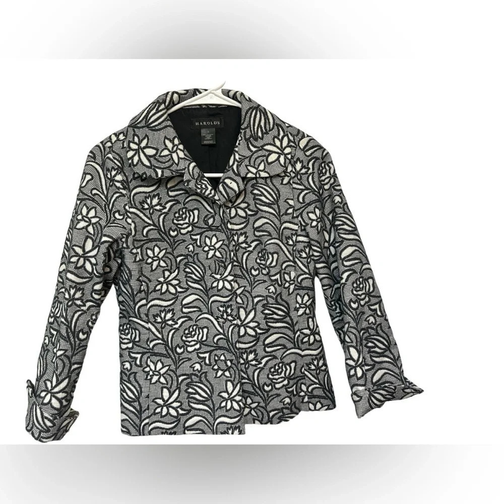 Vintage Harold’s black and white floral fitted jacket